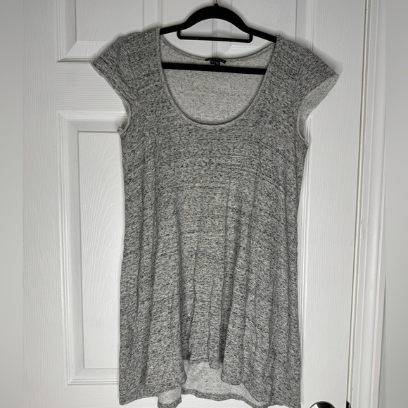 THEORY Short Sleeve Gray Terry Cloth Sweatshirt Tunic Size Medium Woman’s - Picture 1 of 5
